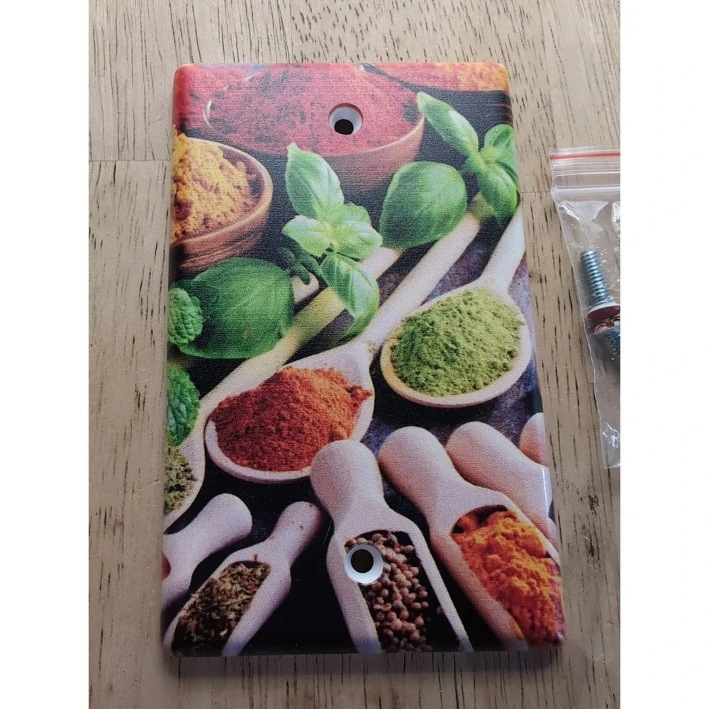 Spice Painted Pics‎ Covered Outlet Cover